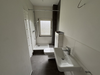 Badezimmer mit Dusche