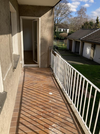 Balkon mit Treppe