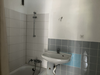 Bad ohne Fenster mit Badewanne