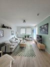 Wohnzimmer mit Balkonzugang
