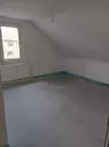 großes Mansardenzimmer