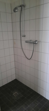 Bad mit bodengleicher Dusche