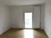 Wohnzimmer und Balkon