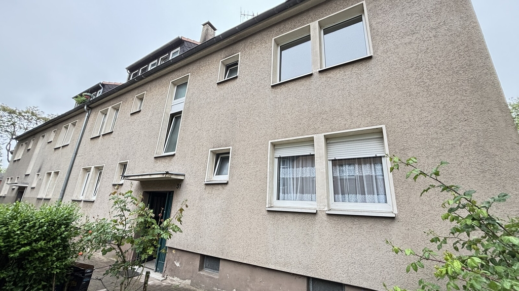 Straßenansicht
