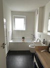 BAdezimmer mit Wanne