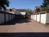 Garagenhof hinter dem Haus