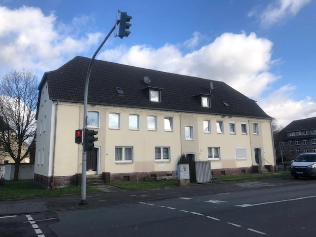 Bahnhofstr. 108 - 112