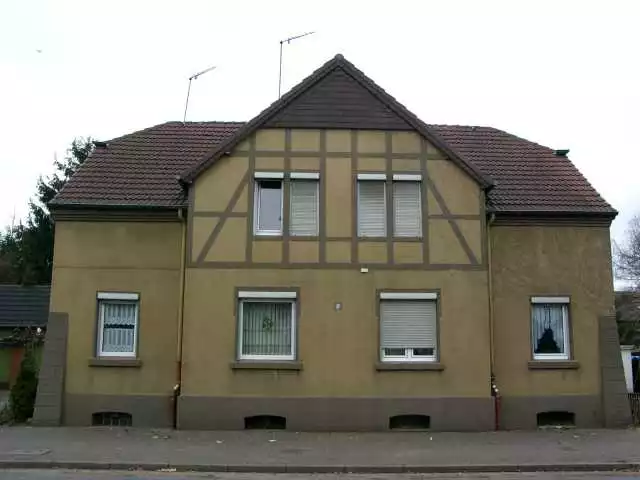 Carl-Duisberg-Str. 37