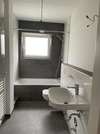 Bad mit Wanne + Fenster/Muster