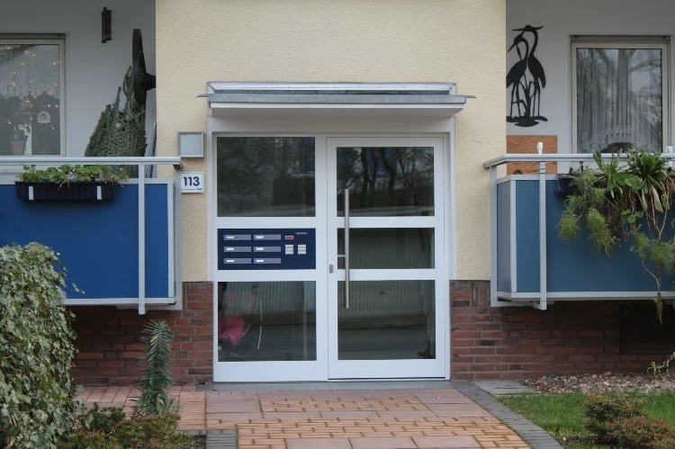 061490012Hauseingang