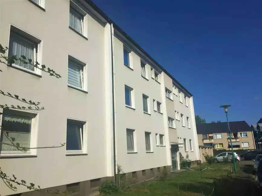 Hausansicht vor Modernisierung