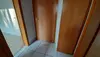 Flur mit Einbauschrank