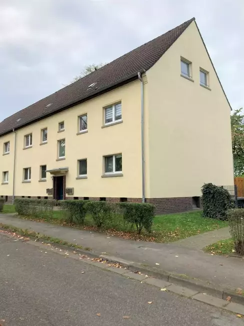 Gebäudeansicht (Muster)