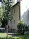 Rückansicht mit Kellerabgang