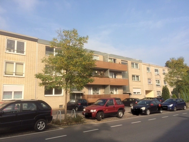 Bahnhofstr. 246-248