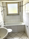 Wannenbad mit Fenster