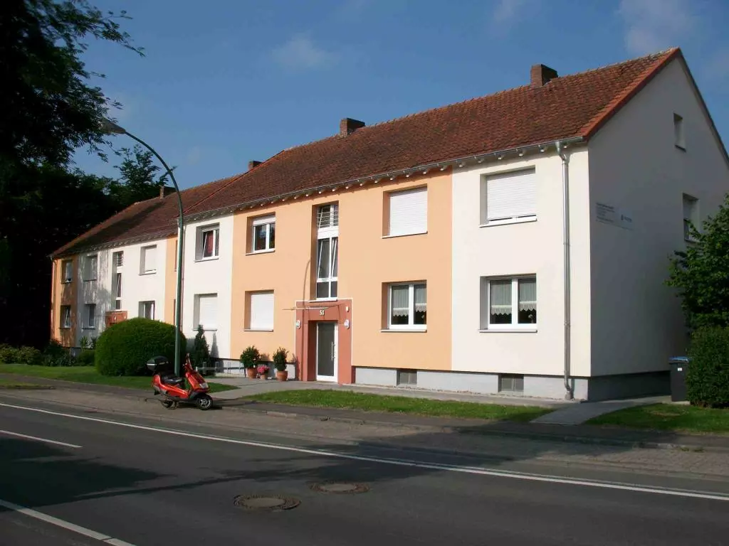 Feldstraße 60, 59229 Ahlen - Foto 1
