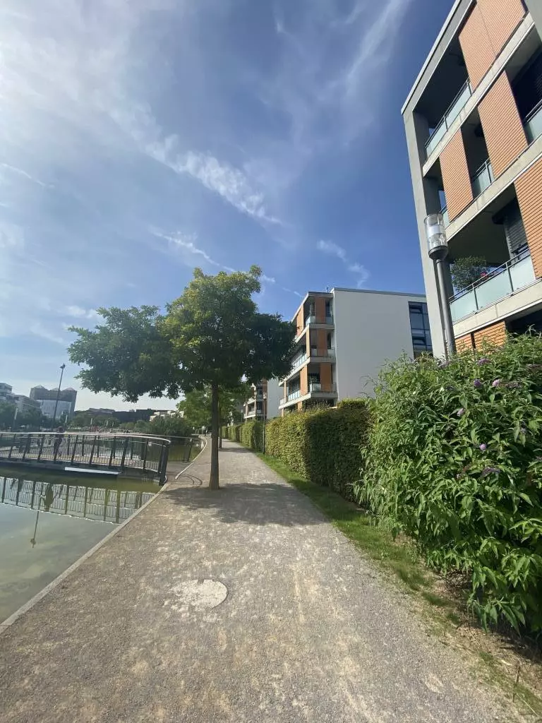 Meyer-Schwickerath-Straße 43, 45127 Essen - Photo 1