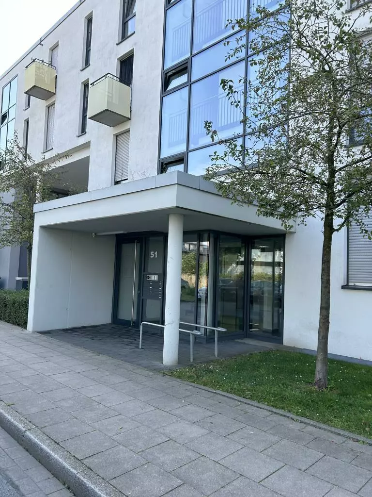 Meyer-Schwickerath-Straße 51, 45127 Essen - Foto 1