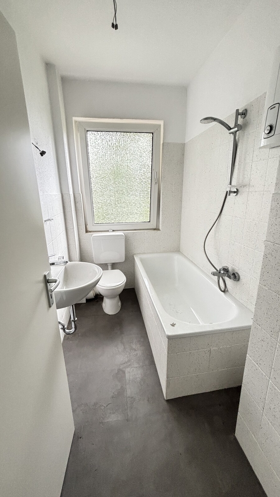 Schlepperstraße 23, 46537 Dinslaken - Photo 2