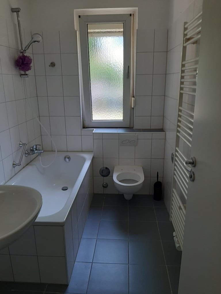 Adalbertstraße 20B, 45699 Herten - Photo 2
