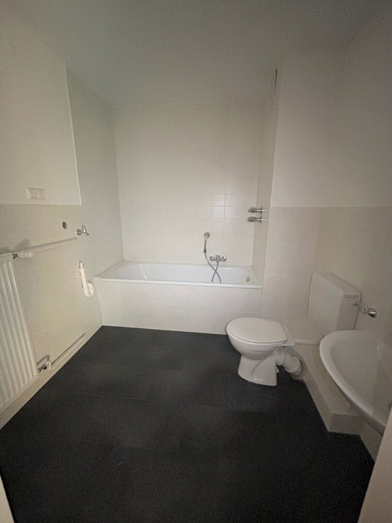Lohstraße 35 a, 47178 Duisburg - Photo 2