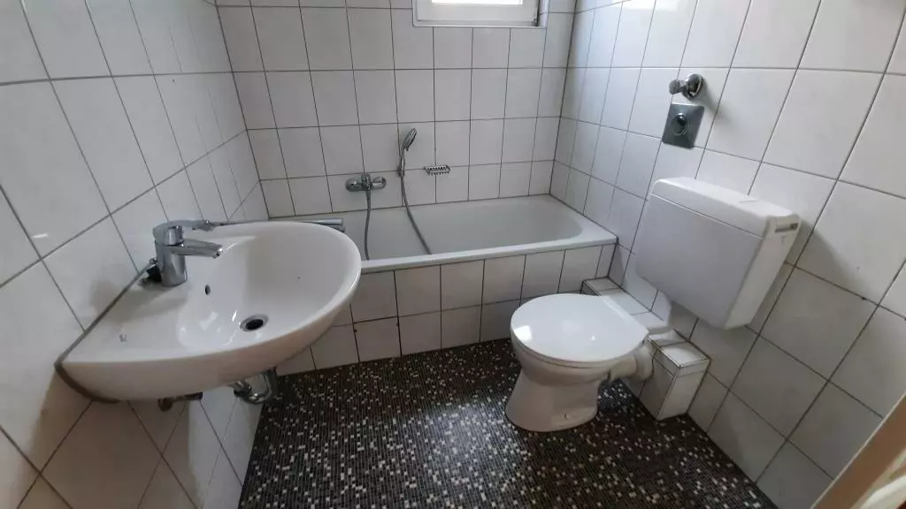 Dr.-Wilhelm-Roelen-Straße 257, 47179 Duisburg - Photo 4