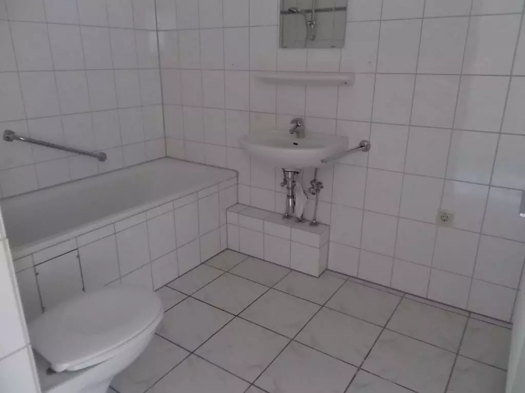 Dr.-Hans-Böckler-Straße 20, 47179 Duisburg - Foto 3