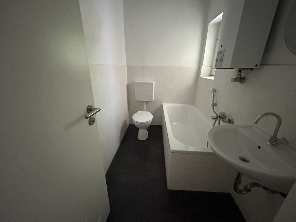 Duisburger Straße 324, 46049 Oberhausen - Photo 2
