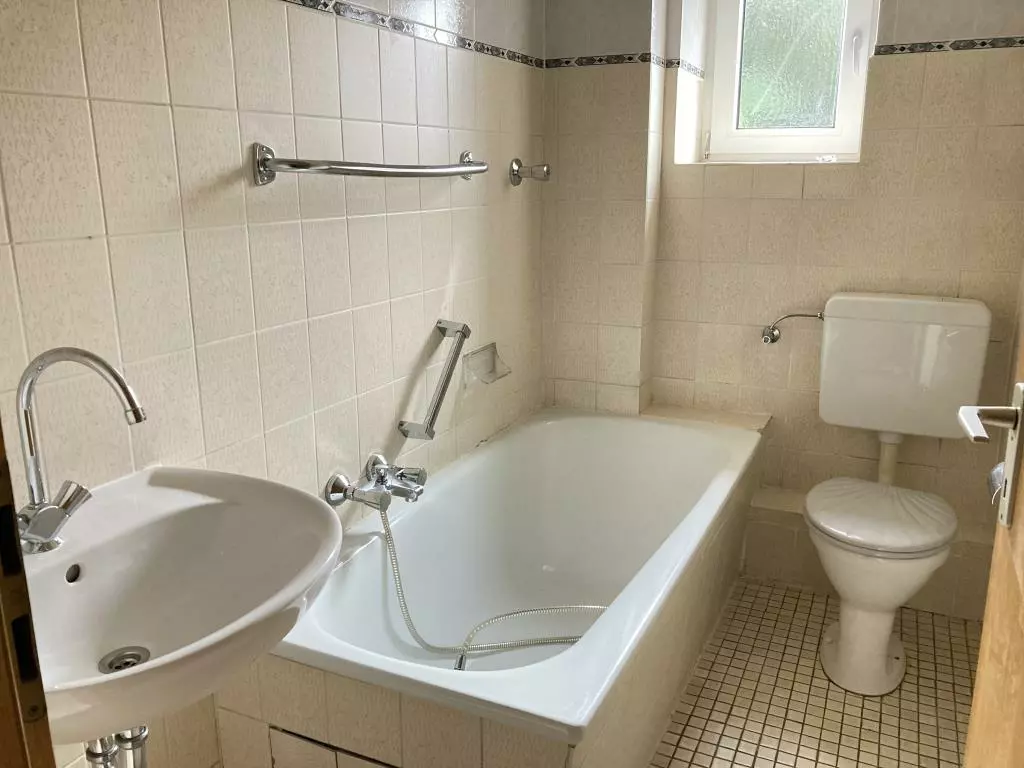 Jahnstraße 62, 47506 Neukirchen-Vluyn - Foto 1