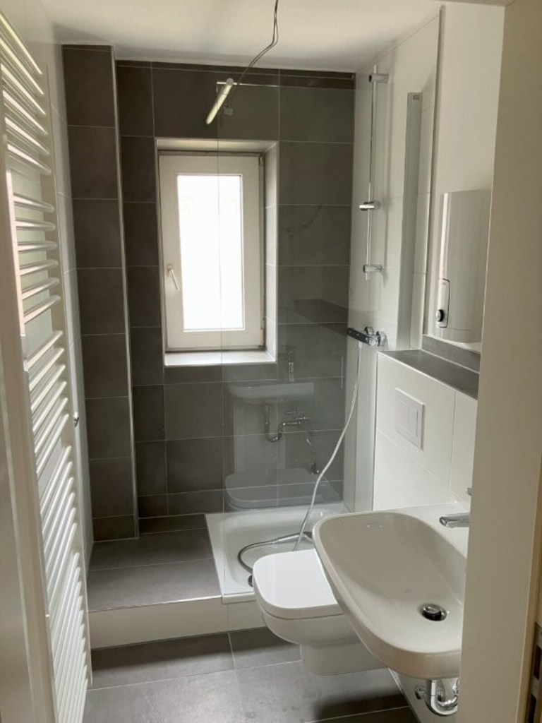 Memeler Straße 24, 47475 Kamp-Lintfort - Foto 1
