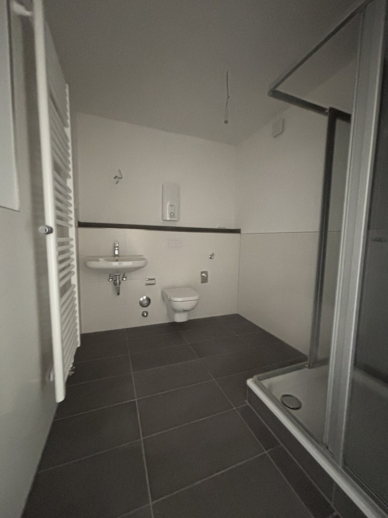 Wilhelm-Raabe-Straße 7, 47475 Kamp-Lintfort - Photo 1