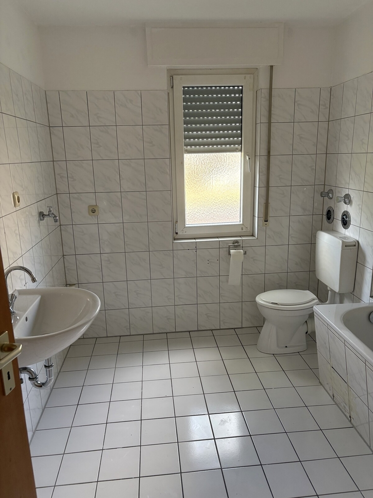 Rathausallee 160, 47445 Moers - Photo 1