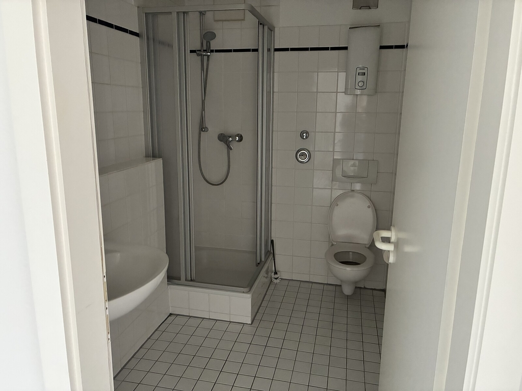 Josef-Kohtes-Straße 9, 40670 Meerbusch - Photo 1